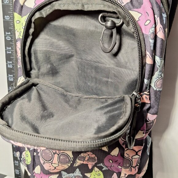 Vibedration Hydration Backpack w/o bladder - Cat pattern - Used main image 8